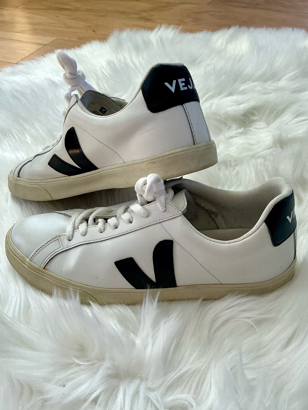 Veja Esplar White Sneakers with Black V Logo Size 9